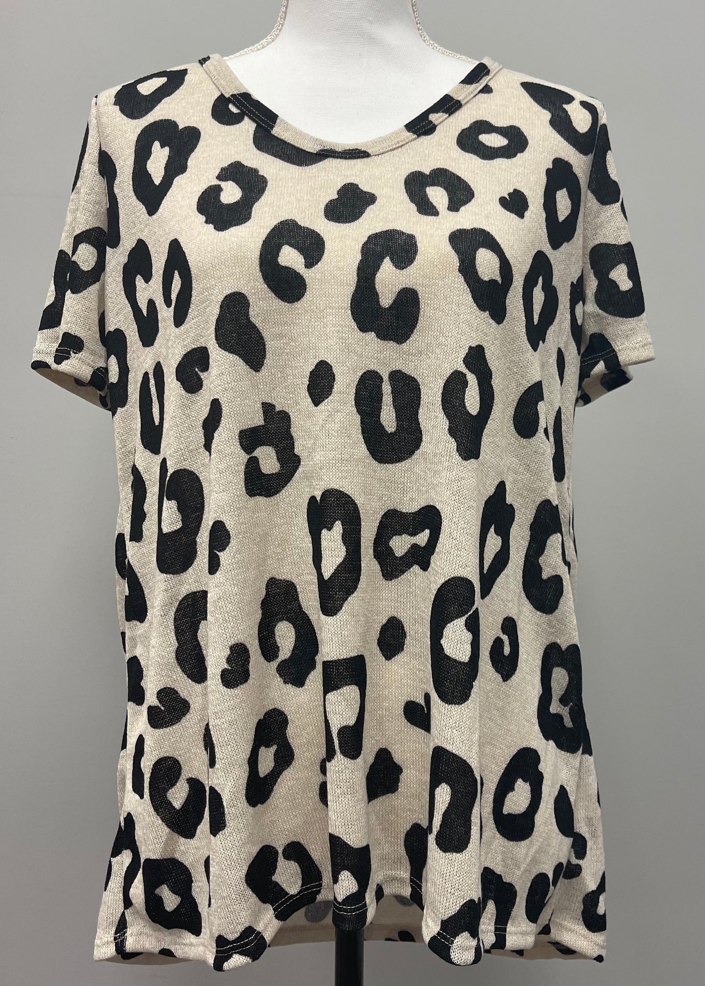 Leopard Scoop Neck Tee